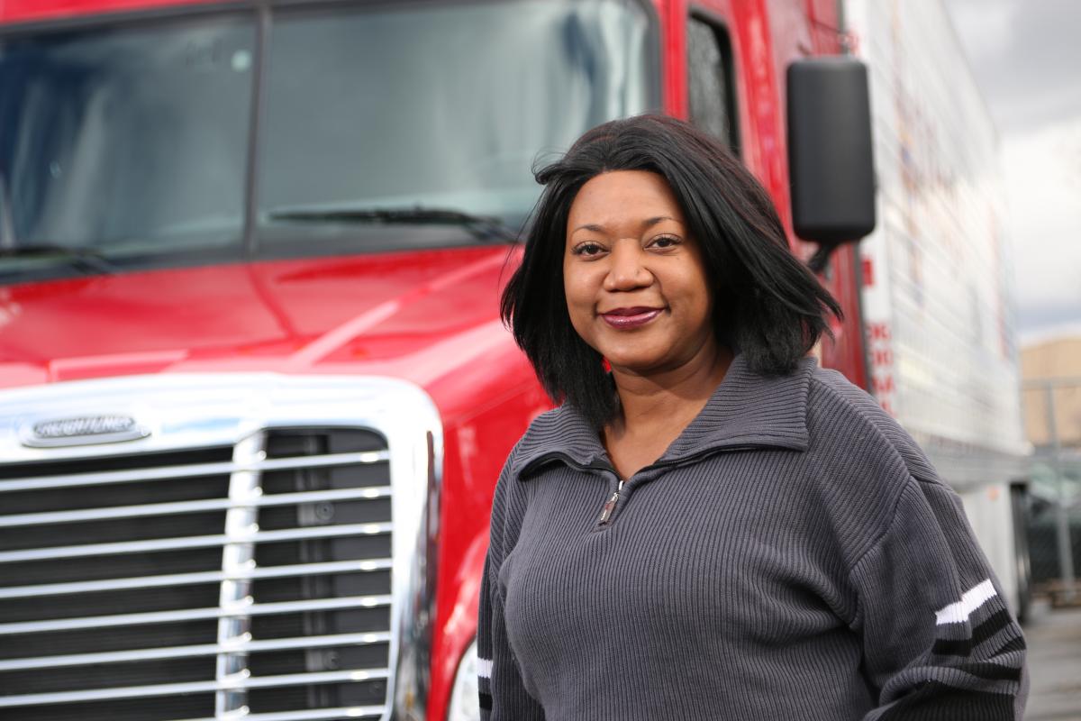 Women in Trucking - Cue Career page